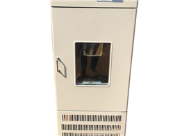 生化培养箱
